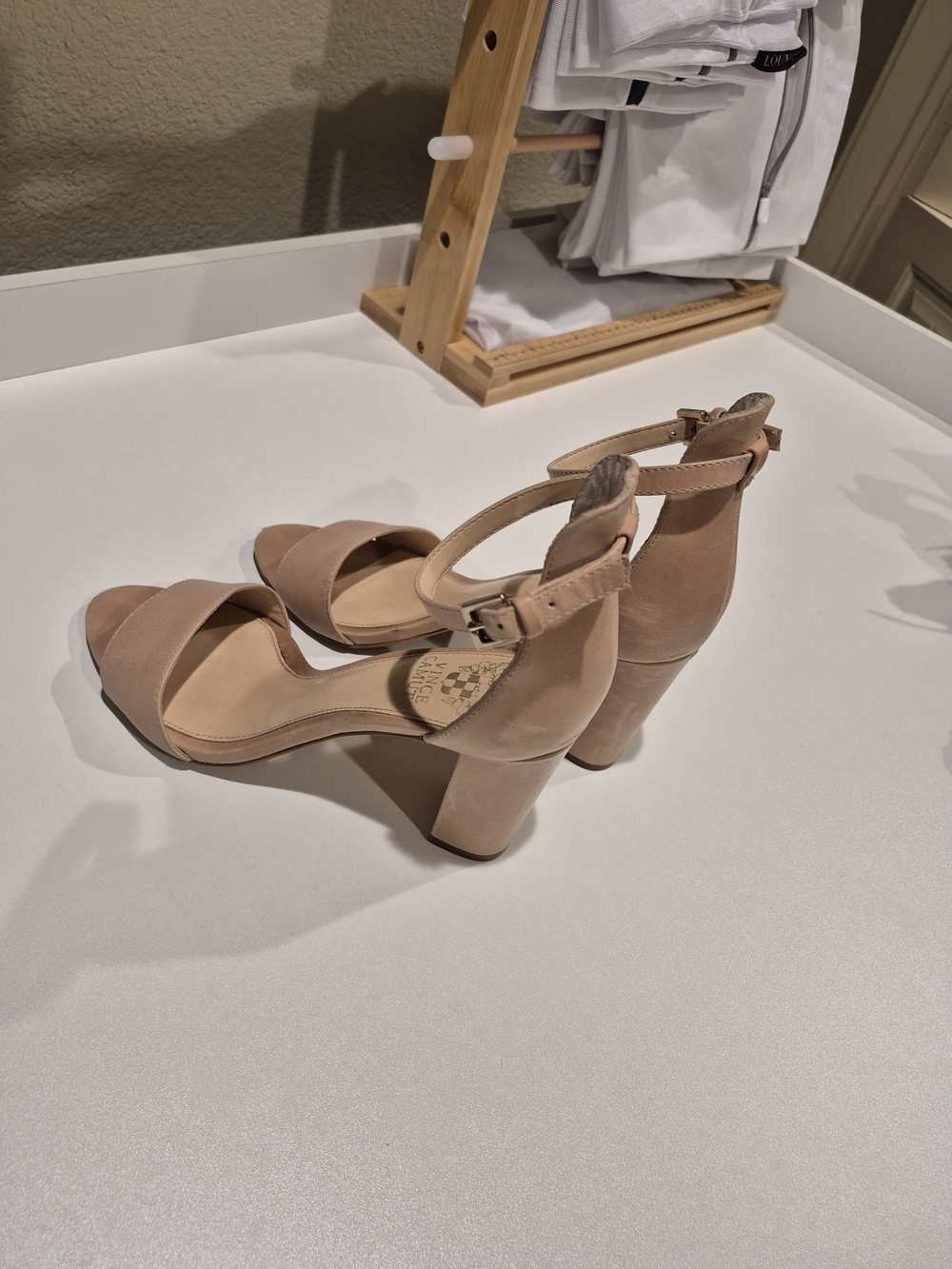 Vince Camuto Tan Matte Genuine Leather Block Heel Sandals Ankle Wrap